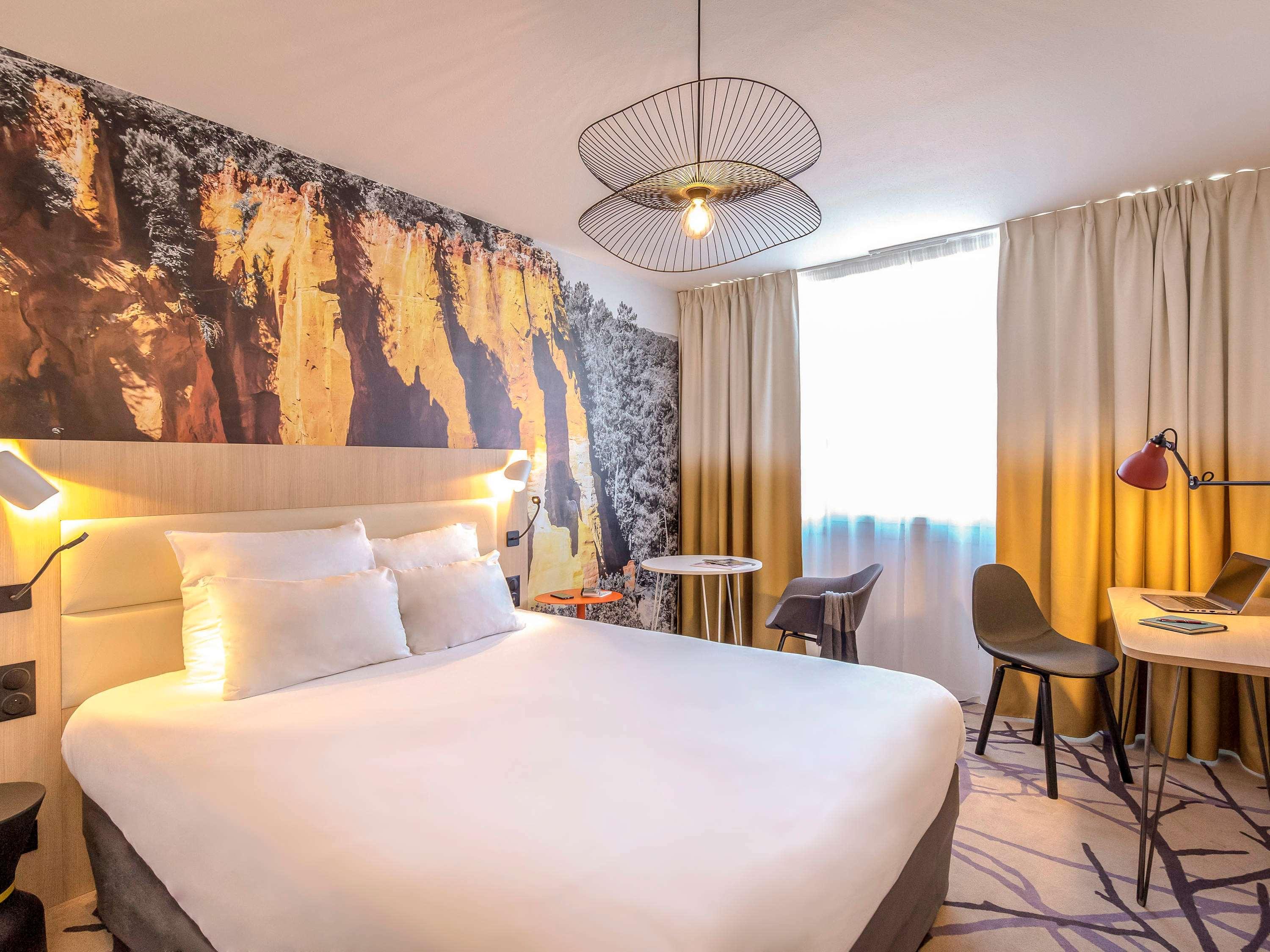 Mercure Cavaillon Buitenkant foto