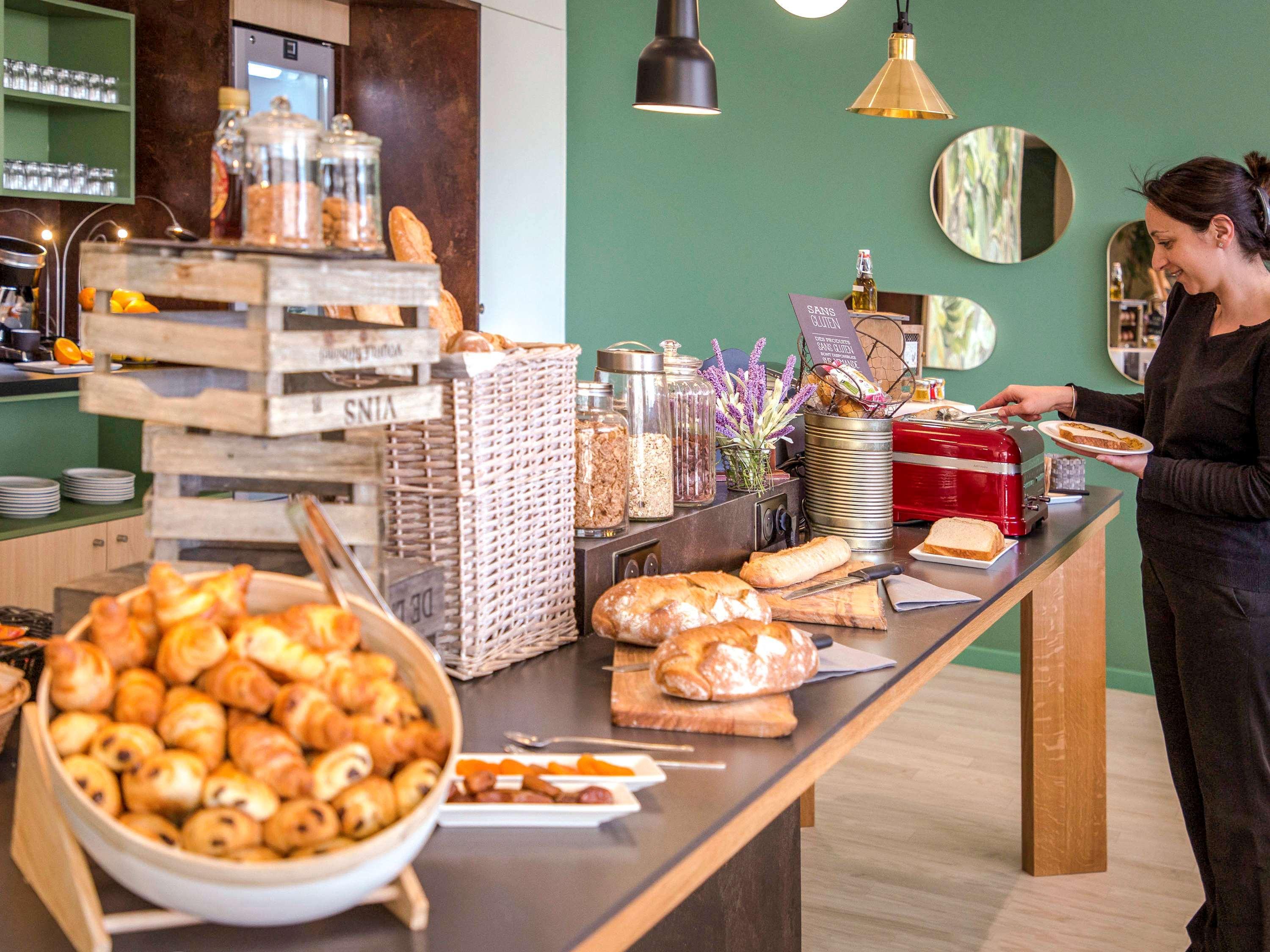 Mercure Cavaillon Buitenkant foto