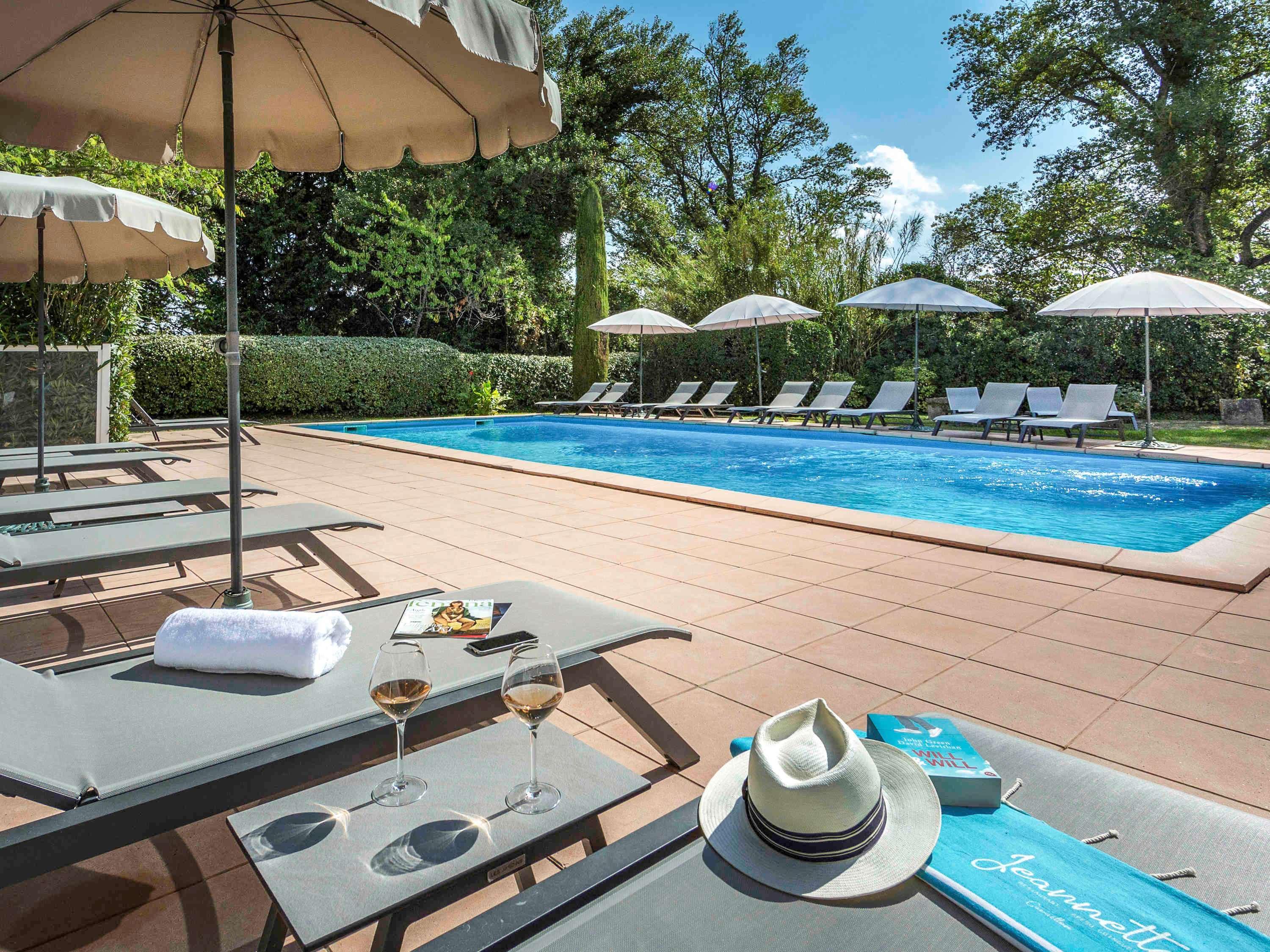 Mercure Cavaillon Buitenkant foto