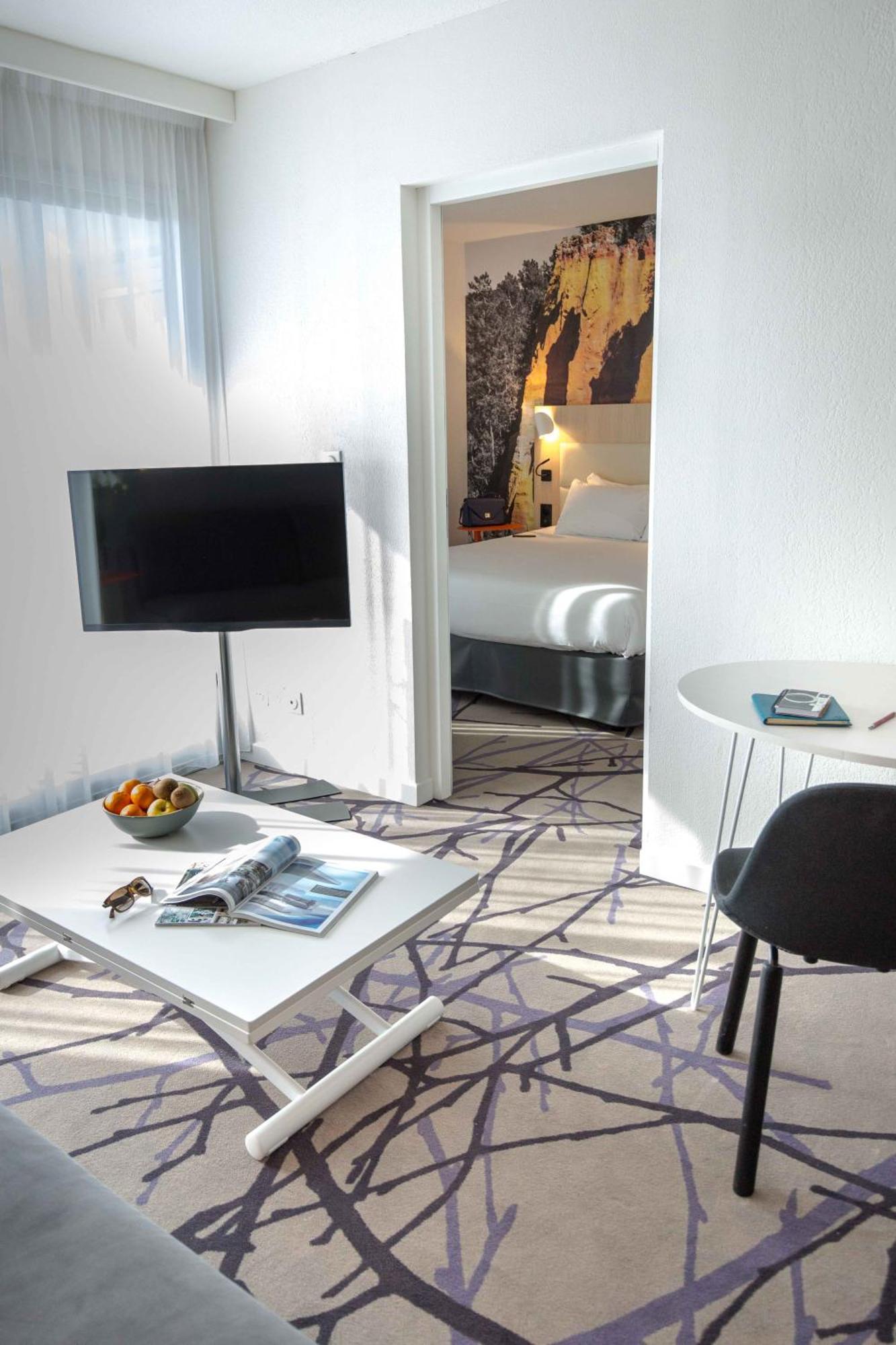 Mercure Cavaillon Buitenkant foto